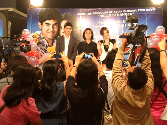 争钱斗爱ATM剧照的剧照