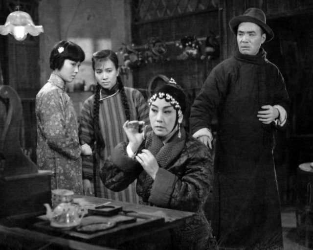 舞台姐妹剧照的剧照