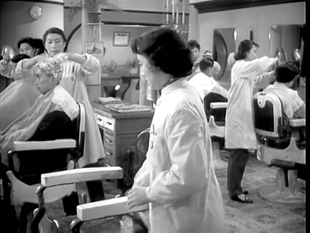 女理发师剧照的剧照