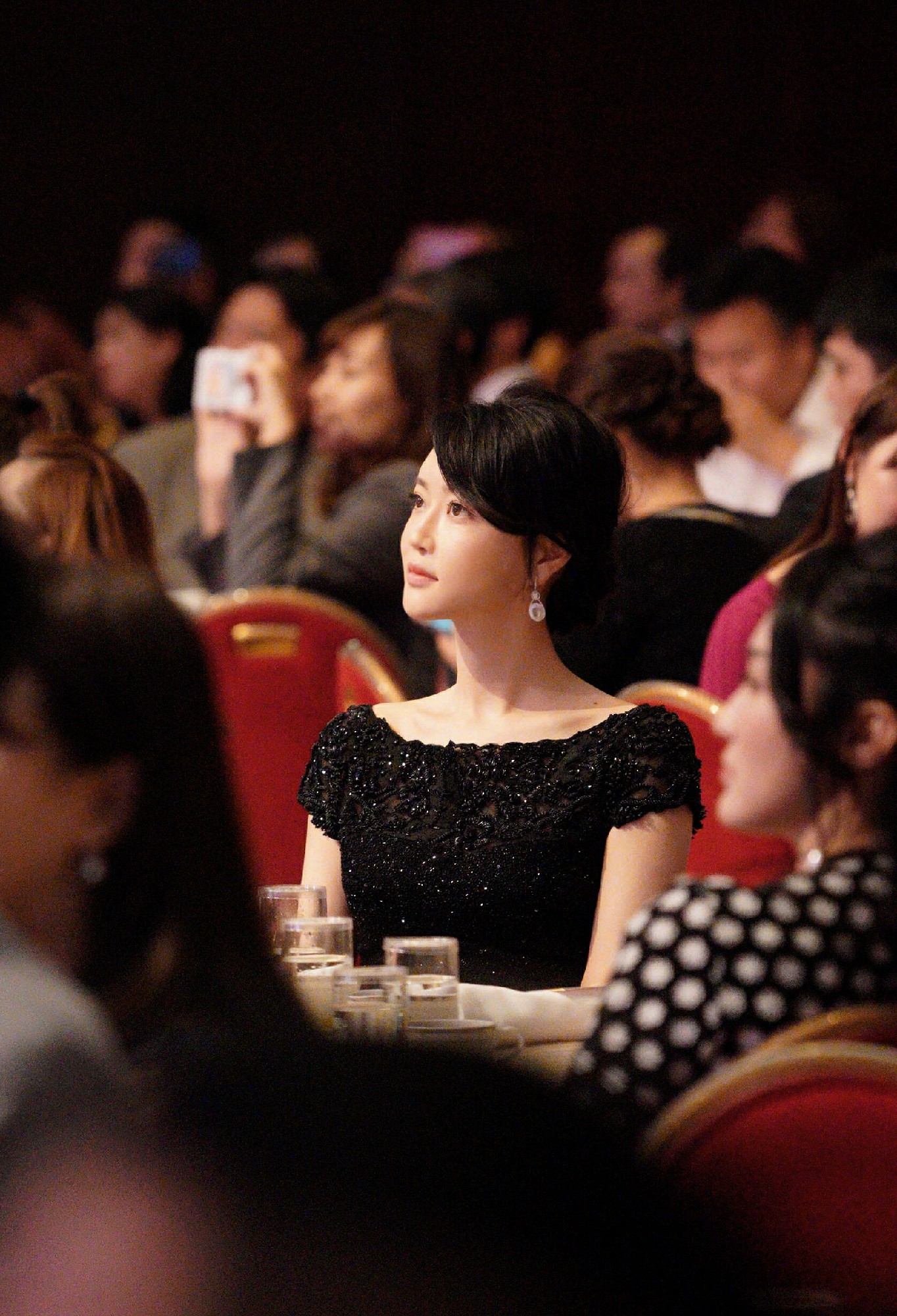 拿摩一等剧照的剧照