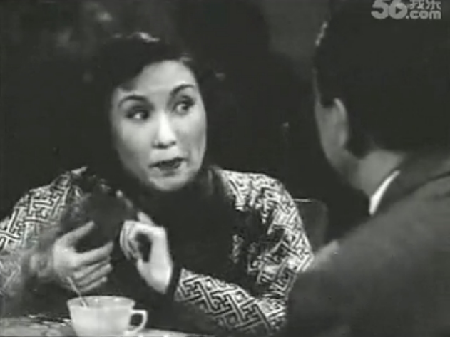 玉碎花残剧照的剧照