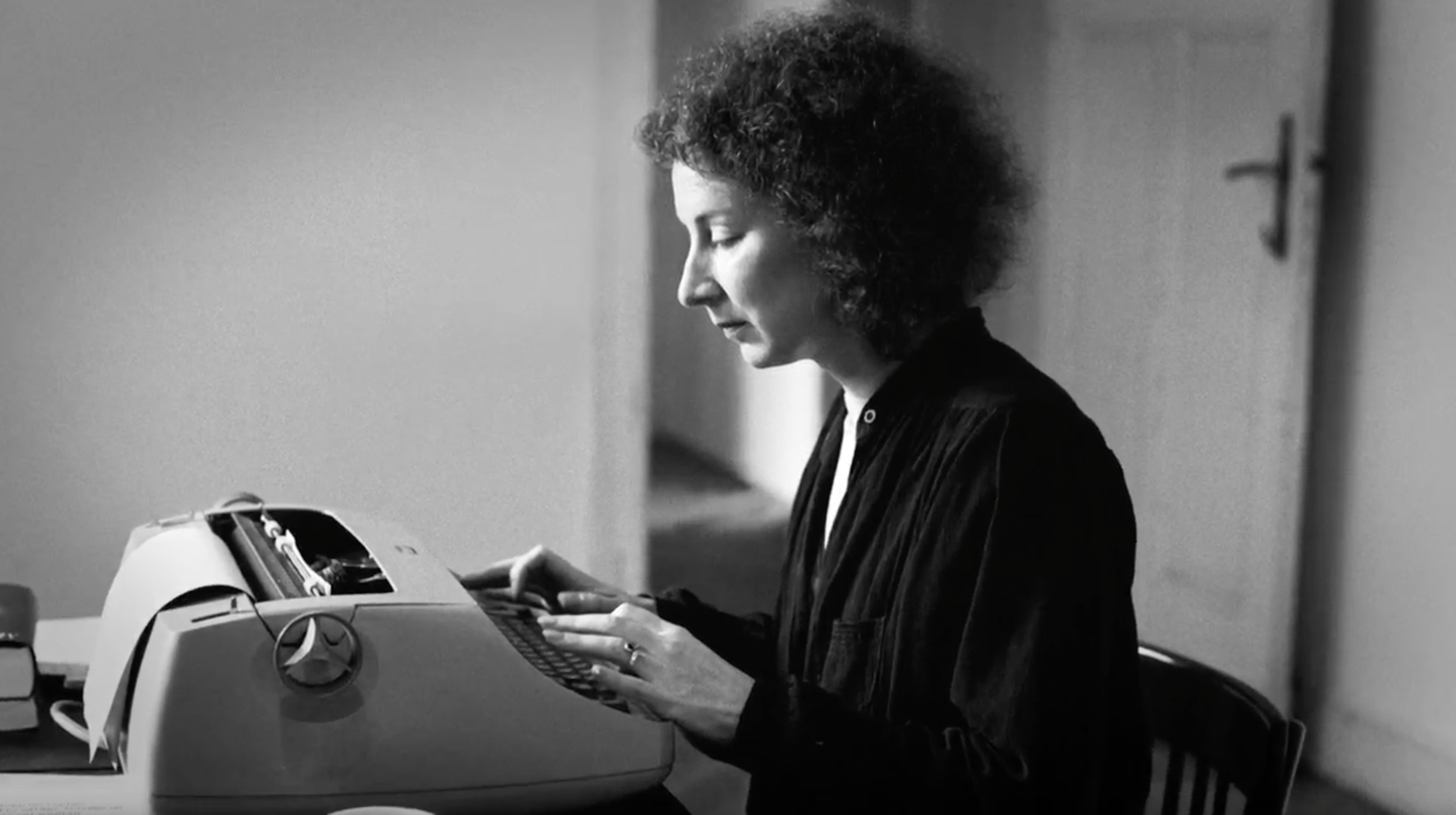 玛格丽特·阿特伍德：笔耕不辍是为力剧照的剧照