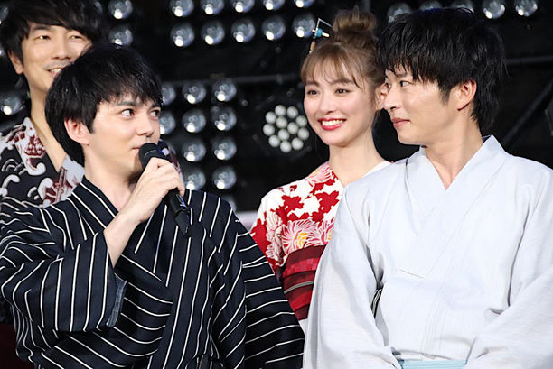 大叔的爱：爱情或死亡剧照的剧照