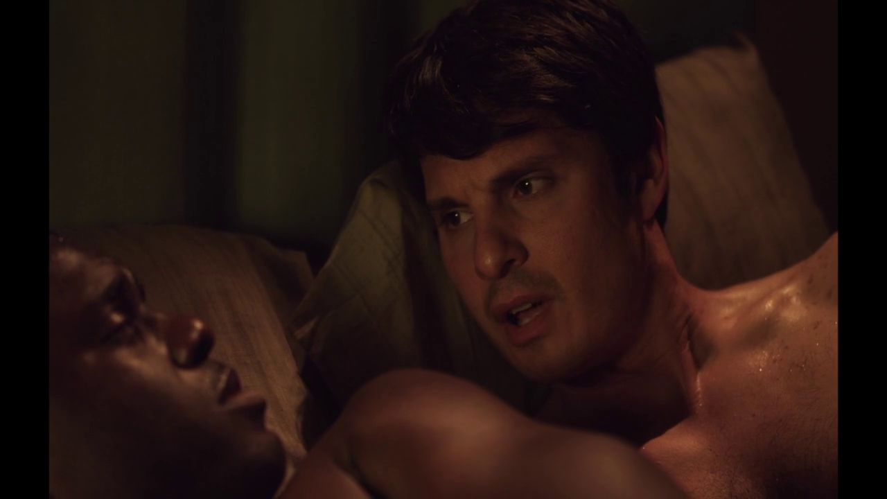 暴露的龙剧照的剧照