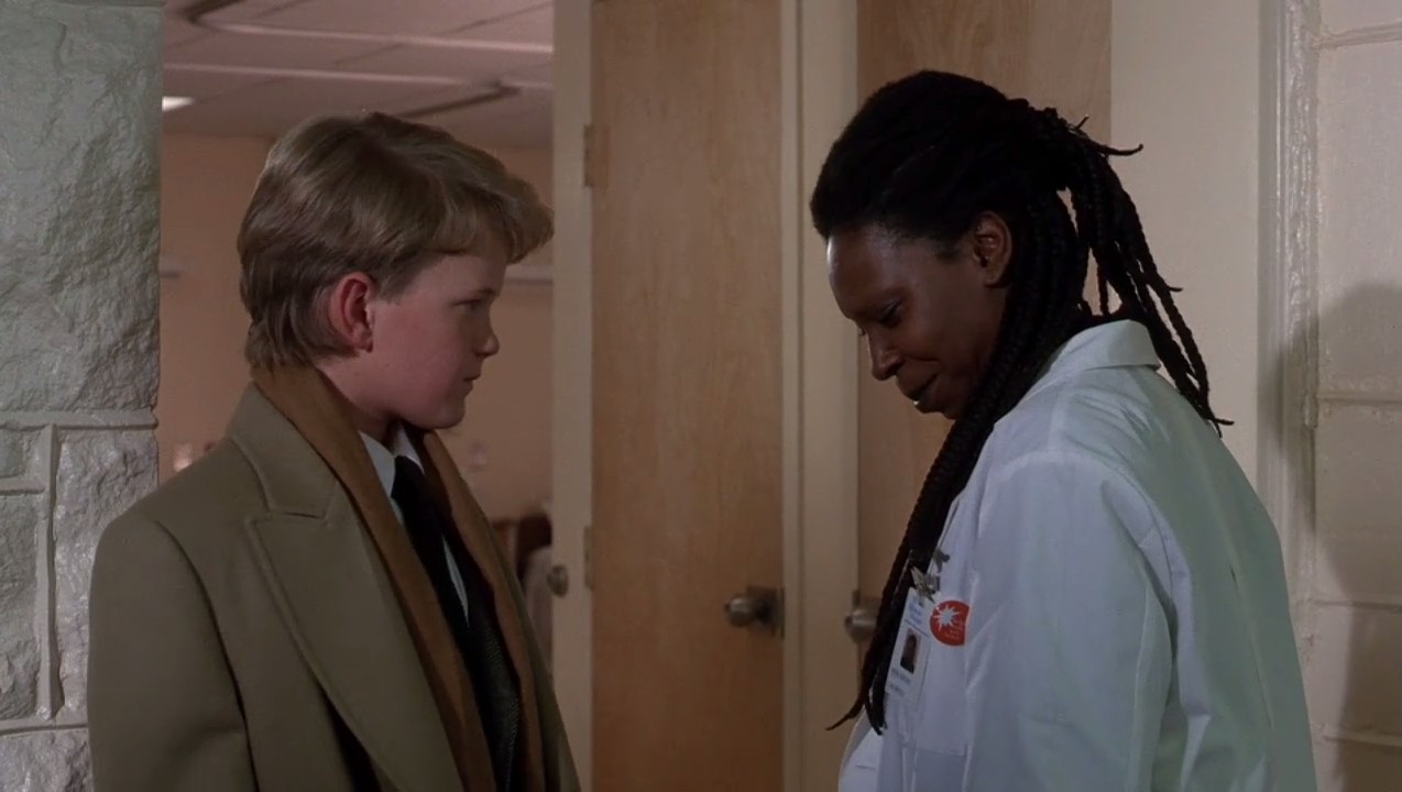 紫色爱心剧照的剧照