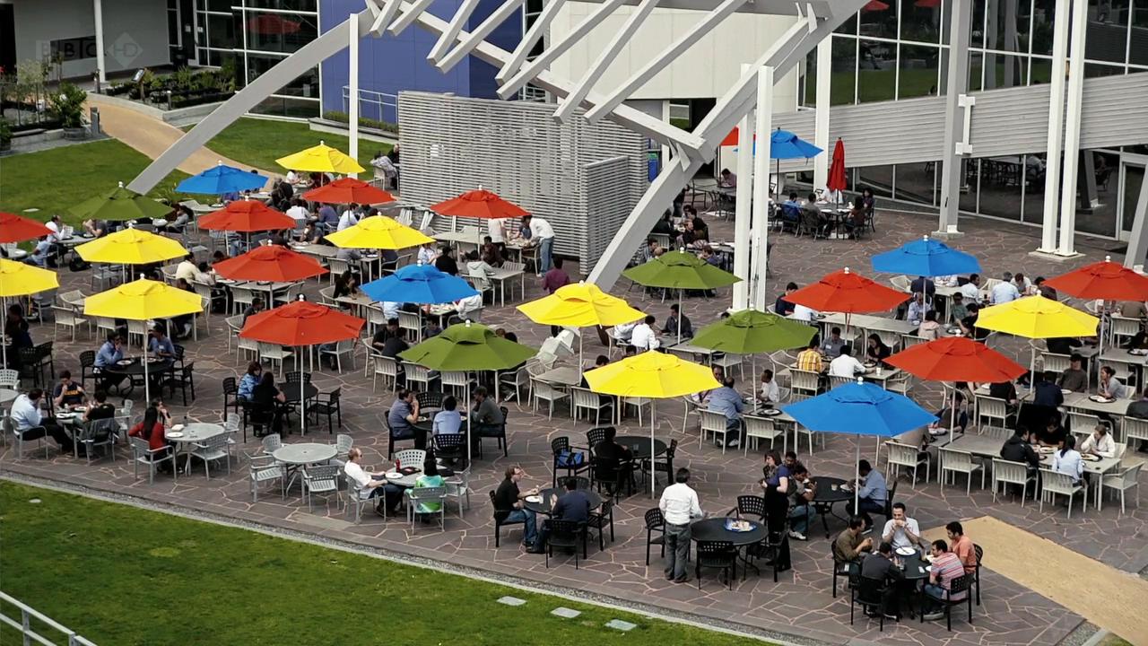 谷歌与世界头脑剧照的剧照