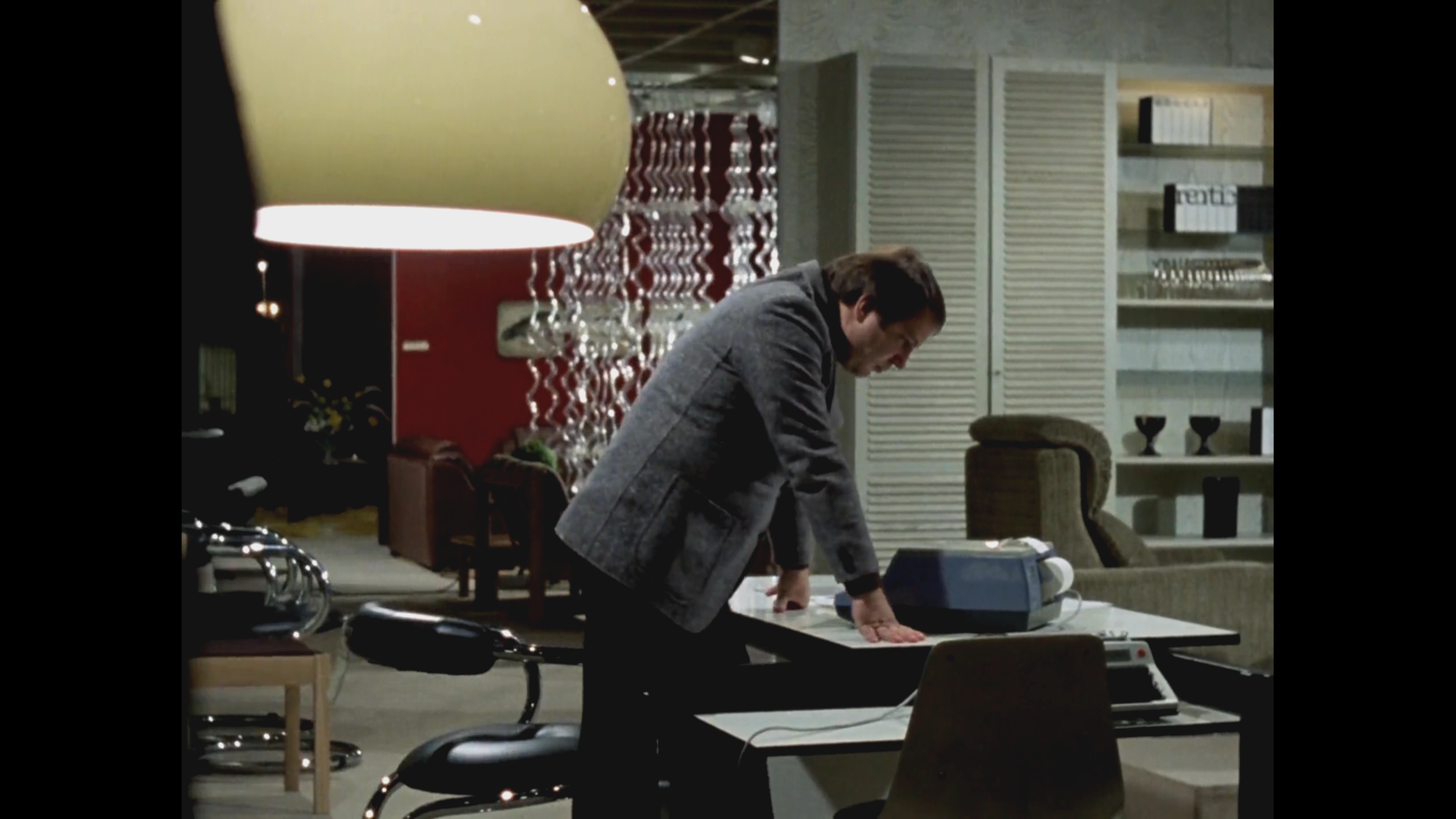 我只希望你们爱我剧照的剧照