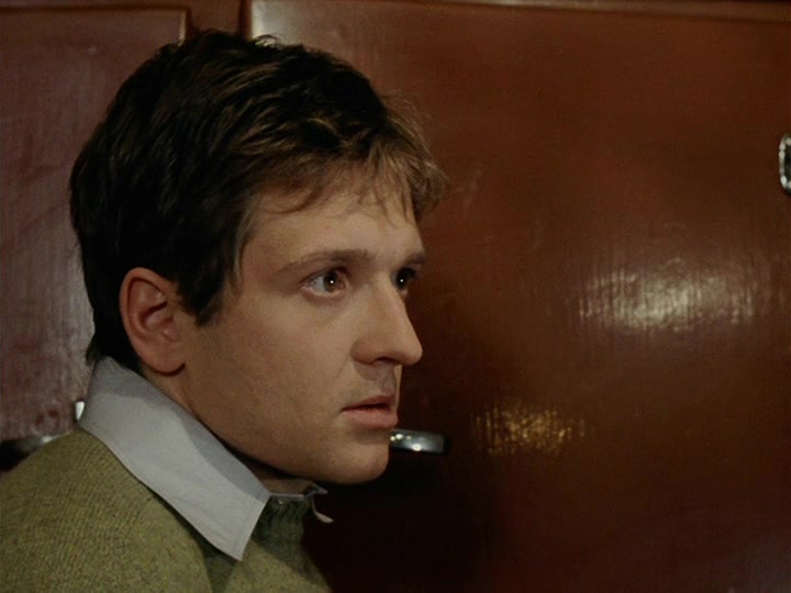 我只希望你们爱我剧照的剧照