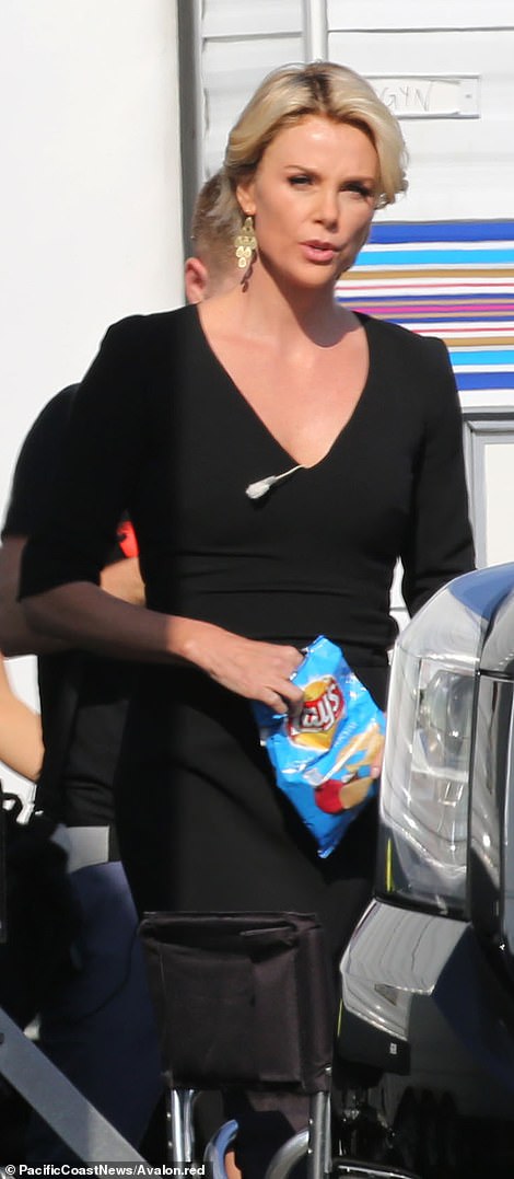 爆炸新闻剧照的剧照