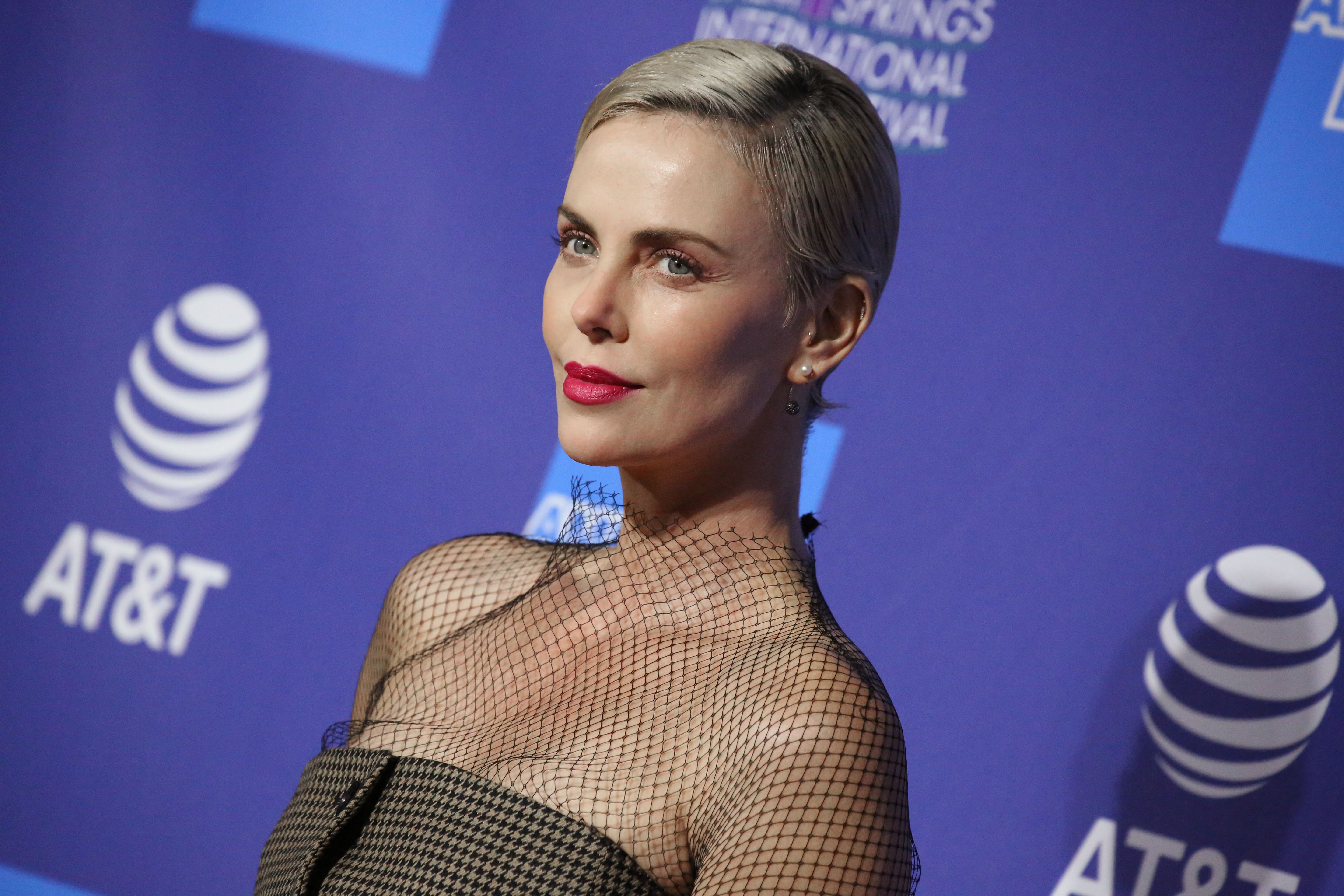 爆炸新闻剧照的剧照