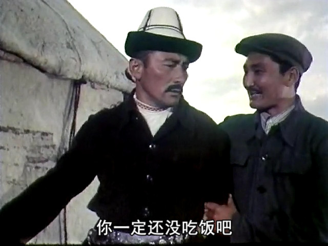 天山的红花剧照的剧照