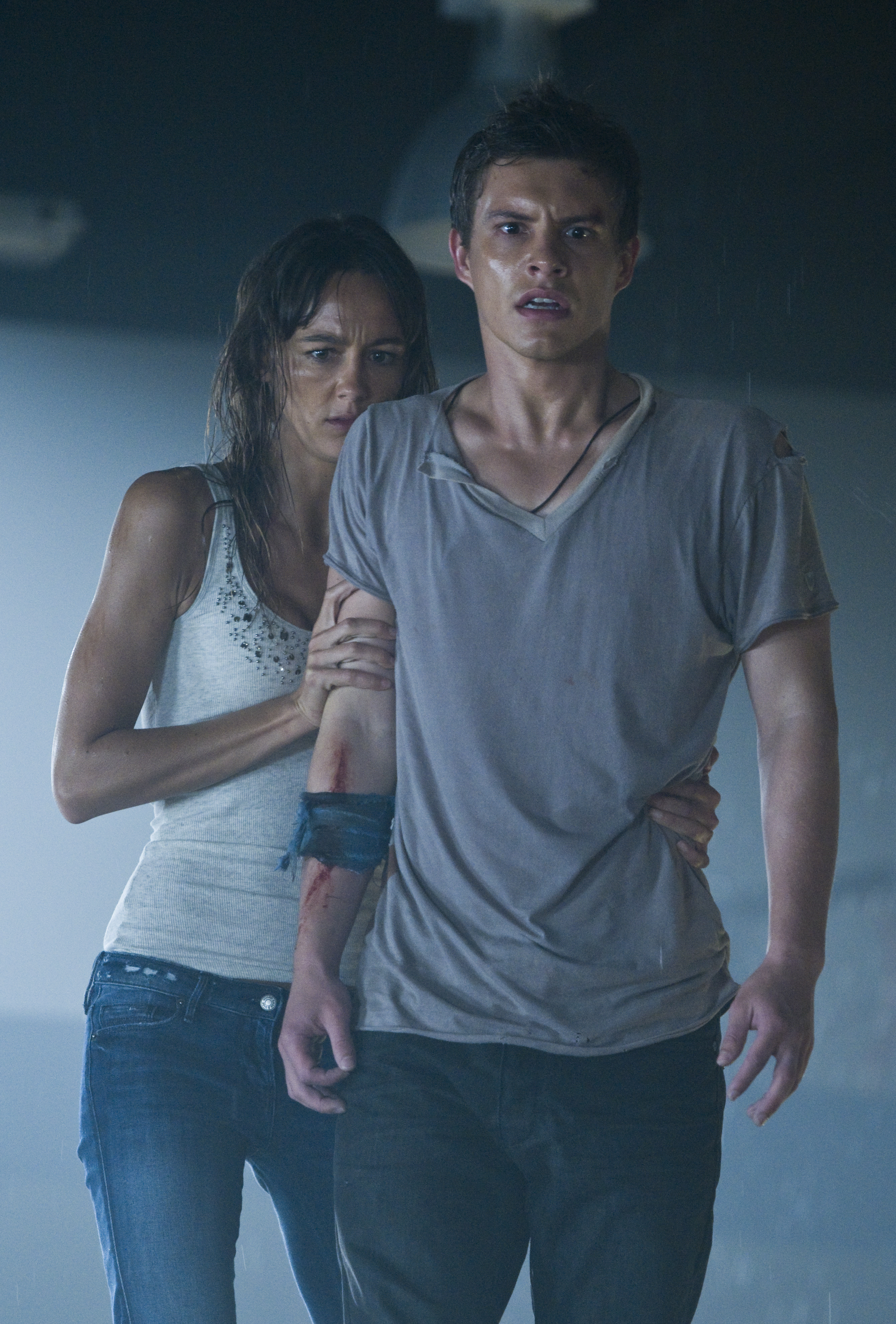 大海啸之鲨口逃生剧照的剧照