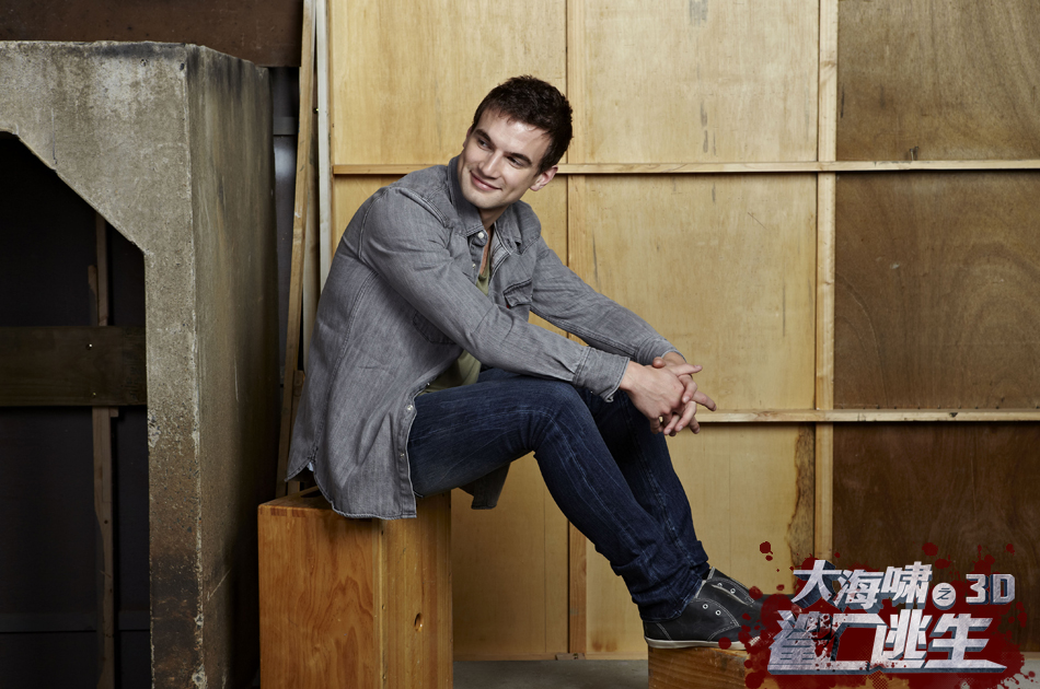 大海啸之鲨口逃生剧照的剧照