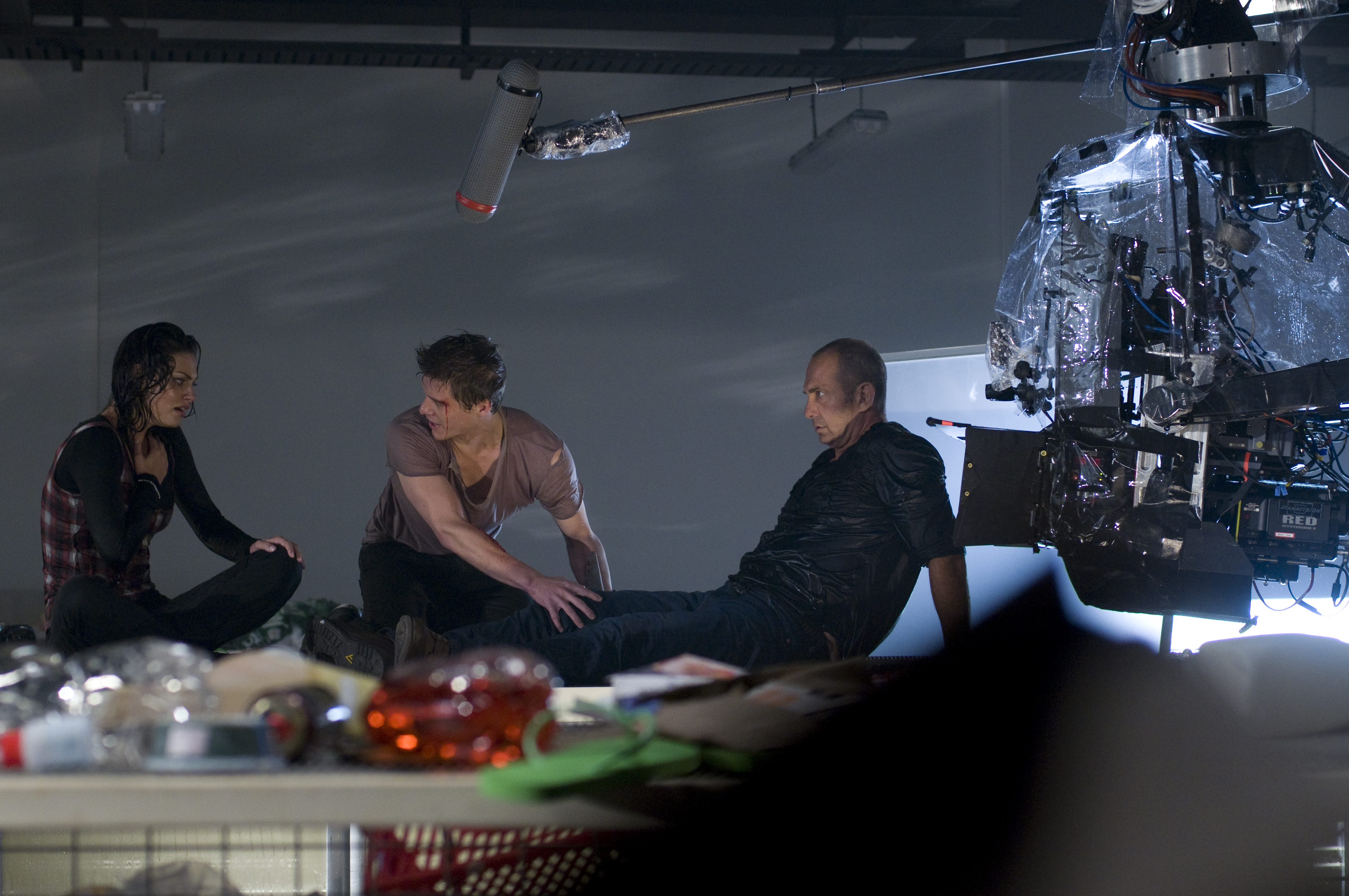 大海啸之鲨口逃生剧照的剧照