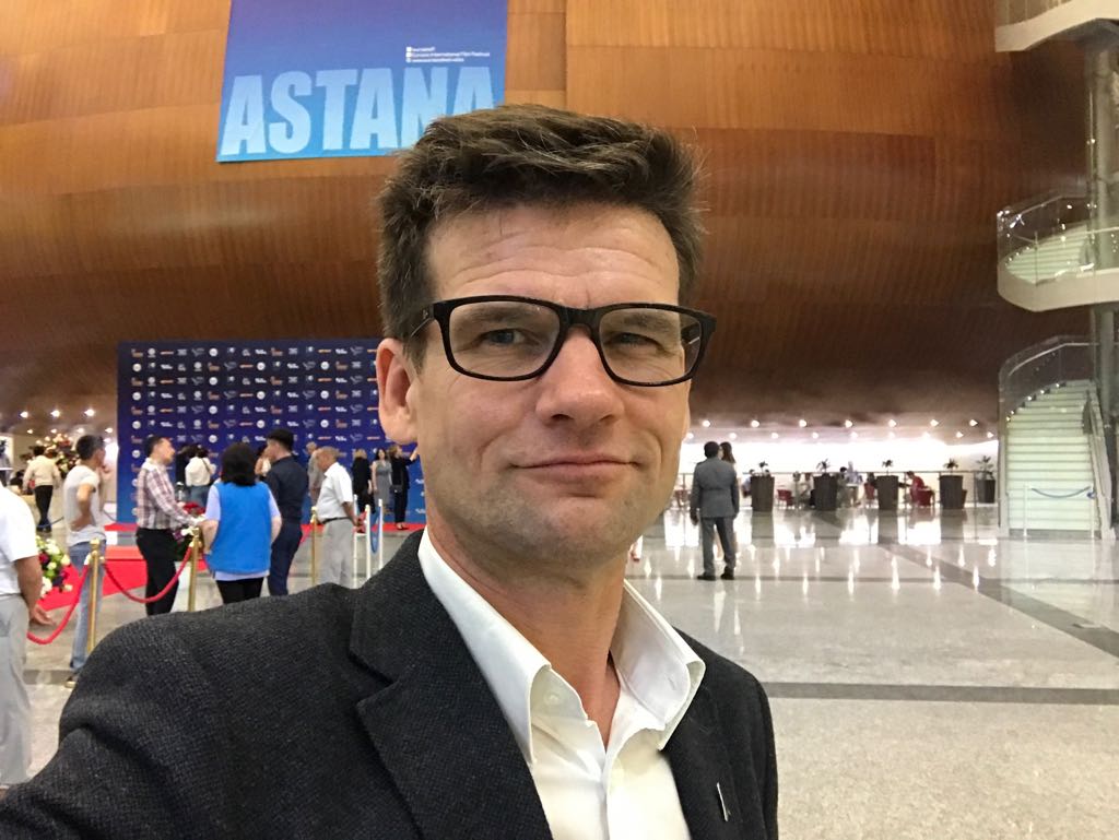 嘴角余温剧照的剧照