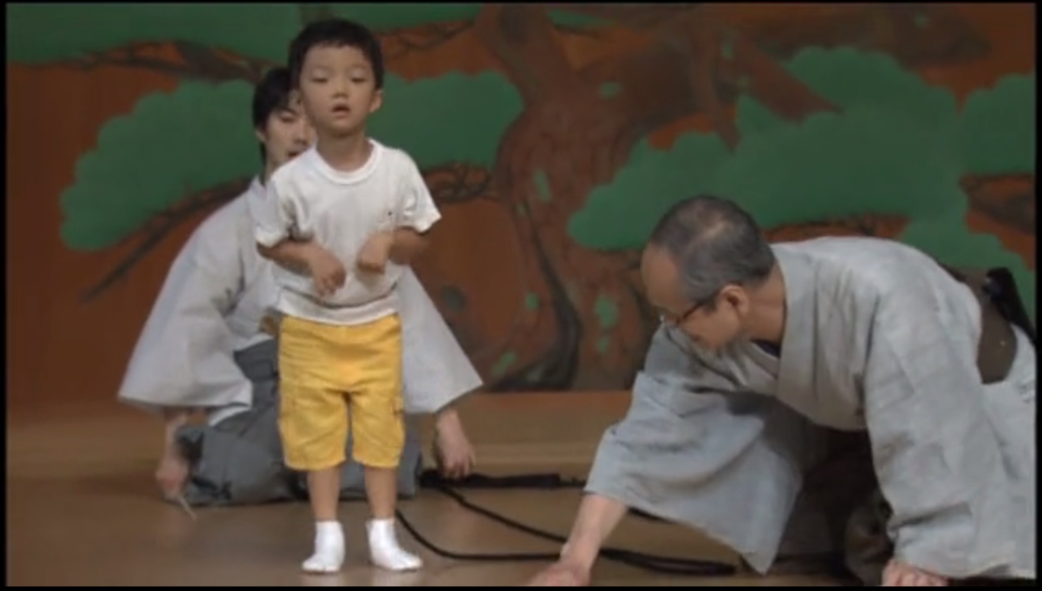 小小狂言师的诞生~野村万斋·亲子三代的初舞台~剧照的剧照