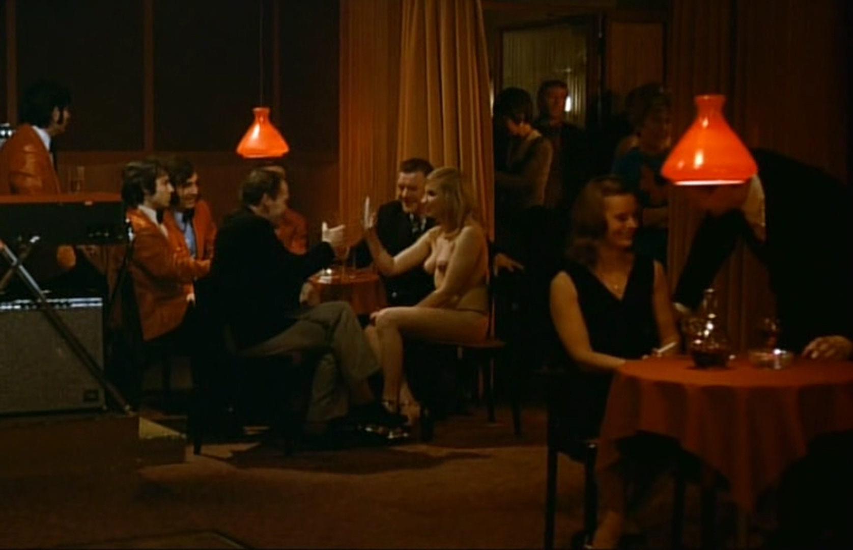 羁旅情愫剧照的剧照