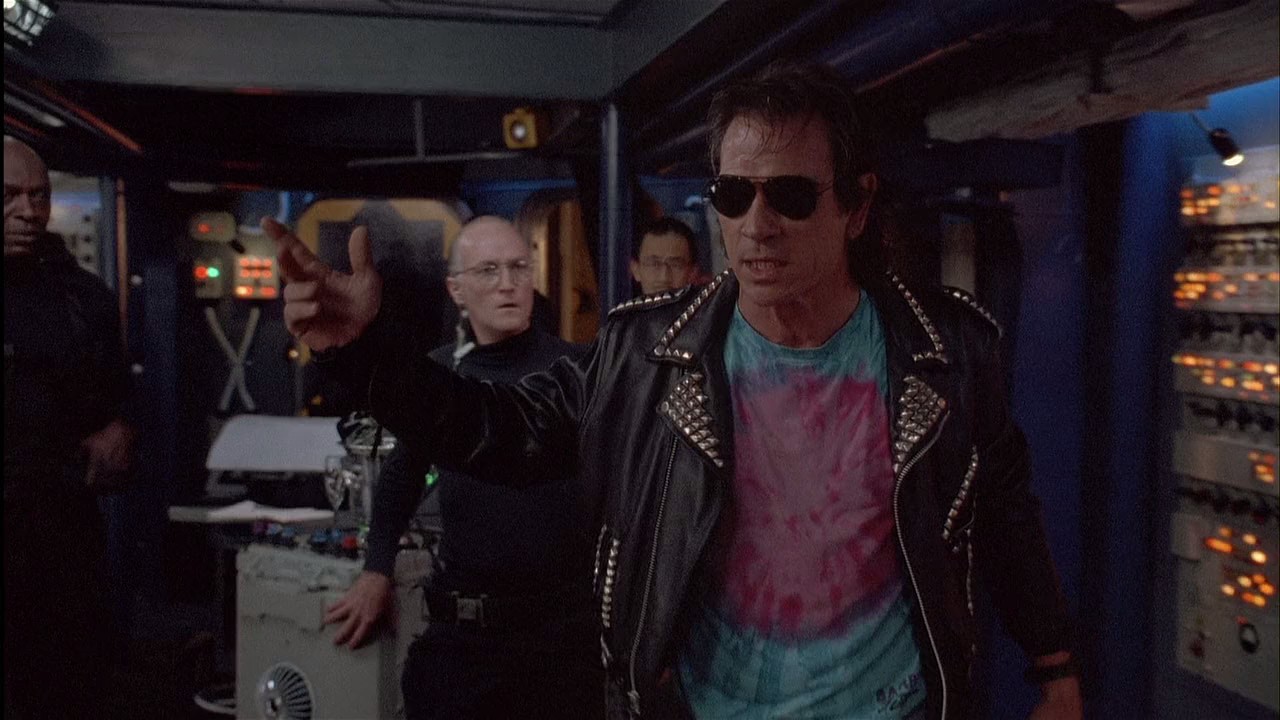 潜龙轰天剧照的剧照