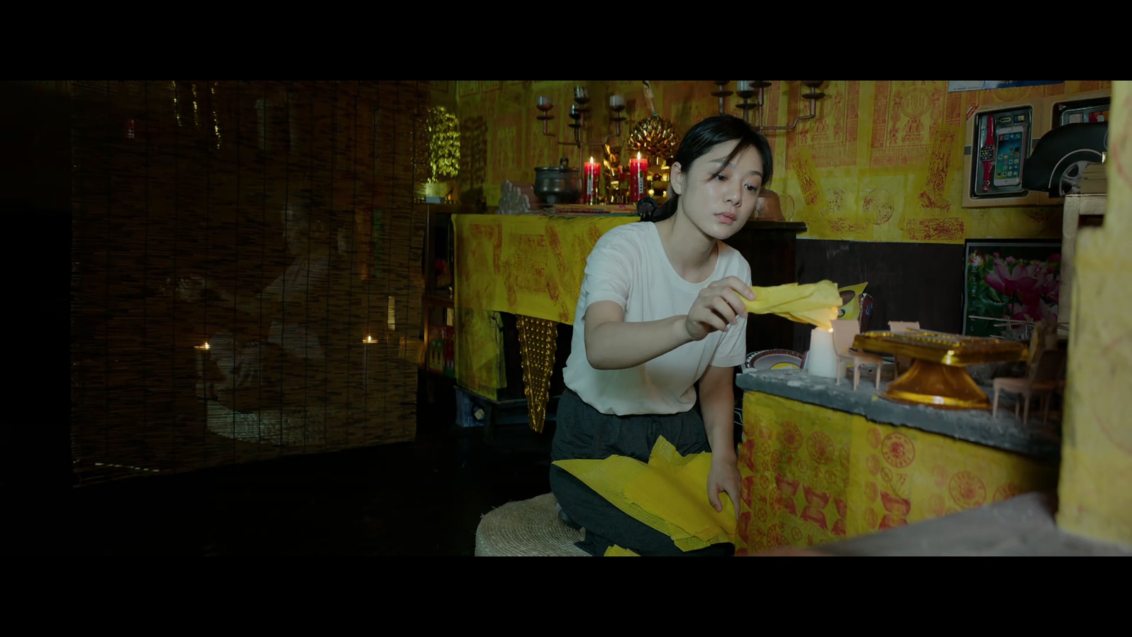 淡蓝琥珀剧照的剧照