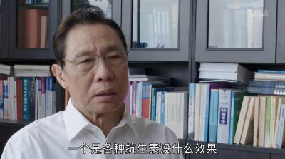 钟南山剧照的剧照