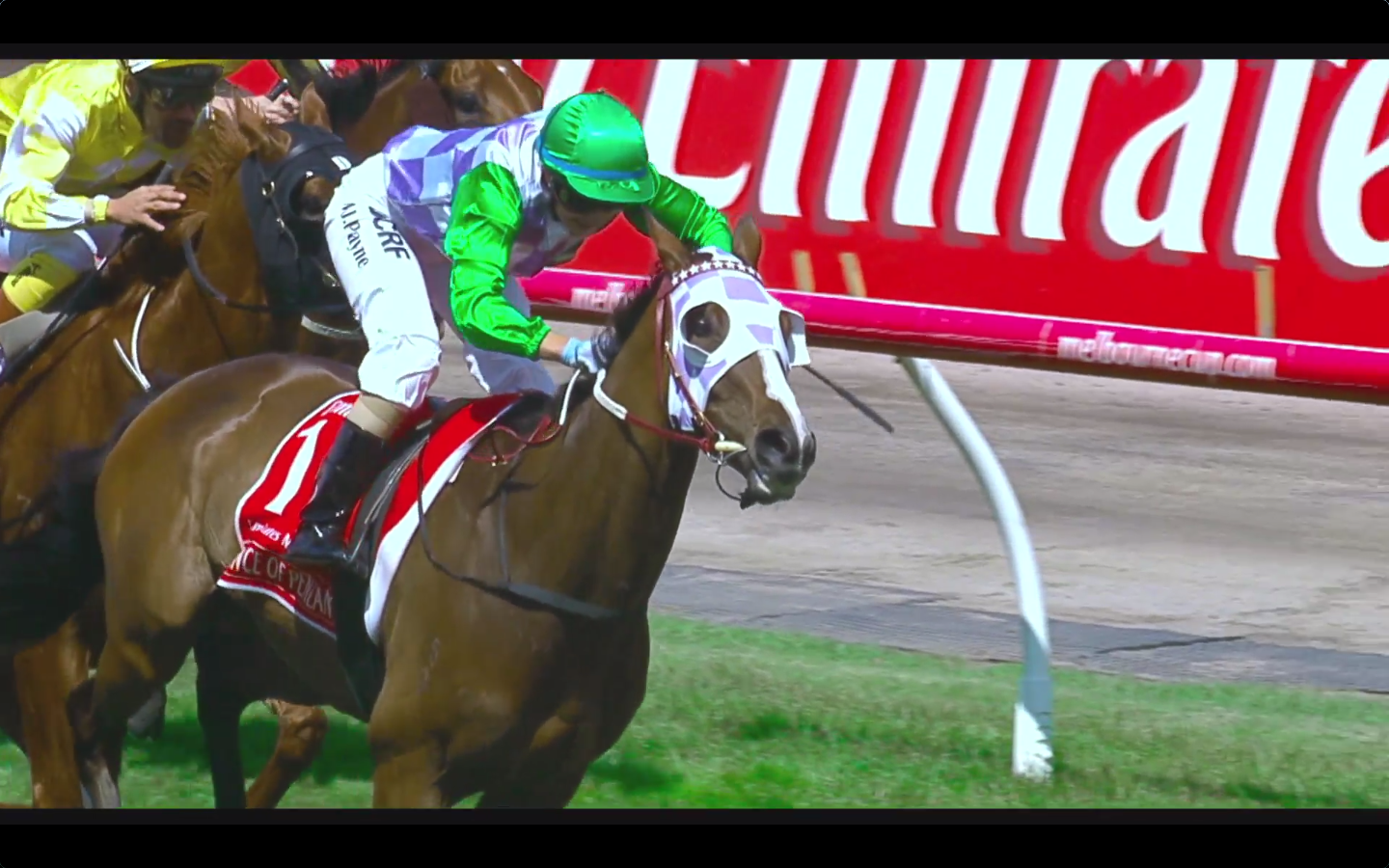 赛马女孩剧照的剧照