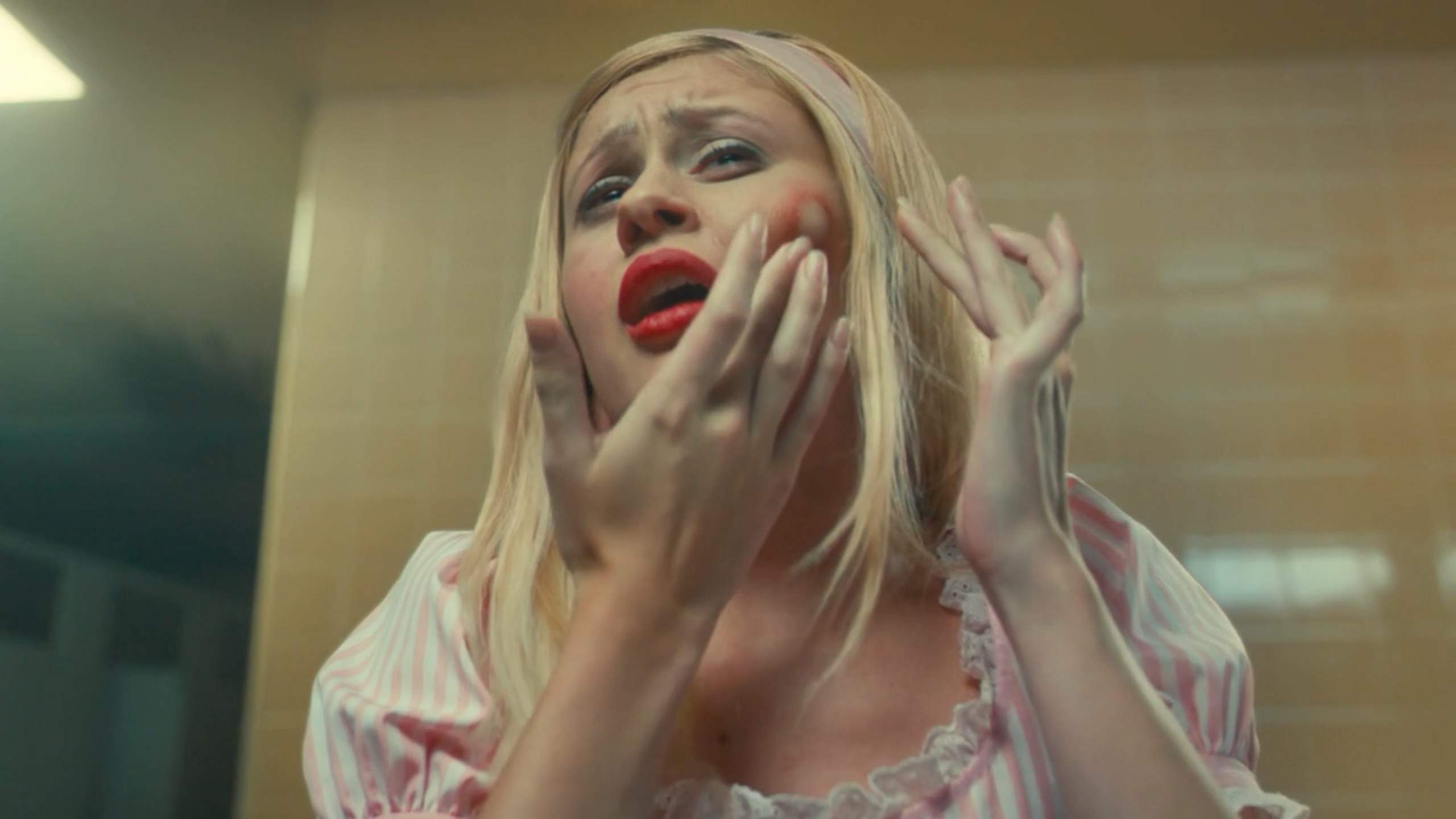 在黑暗中讲述的恐怖故事剧照的剧照