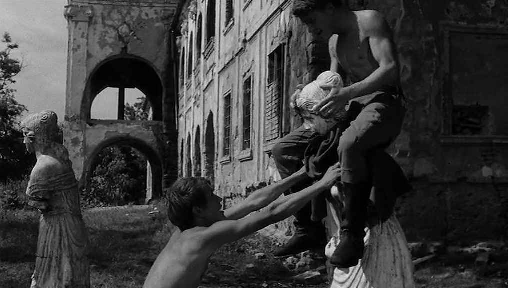 我的归乡路剧照的剧照