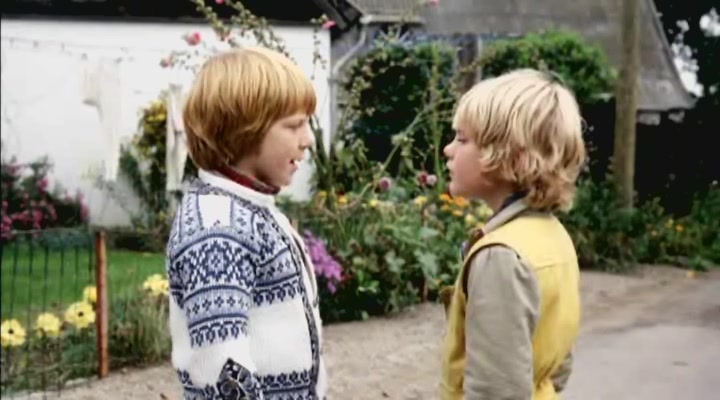 维吉尔与奥拉剧照的剧照