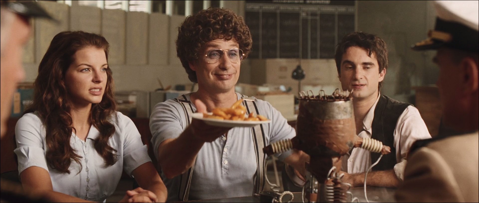 狼入羊口剧照的剧照