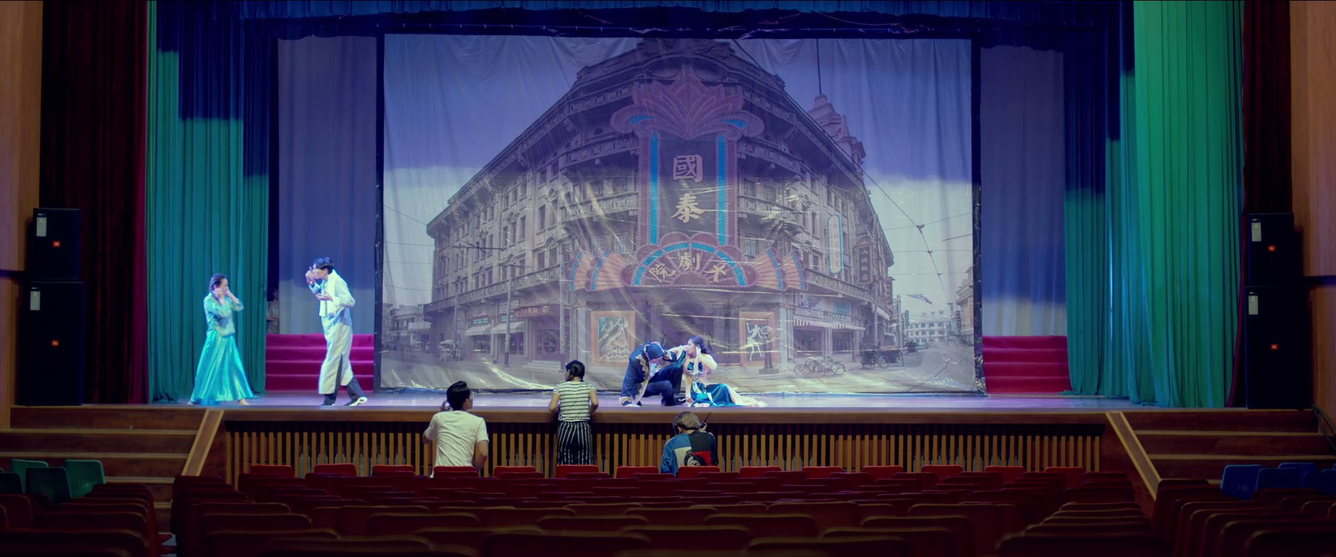 午夜废墟剧照的剧照