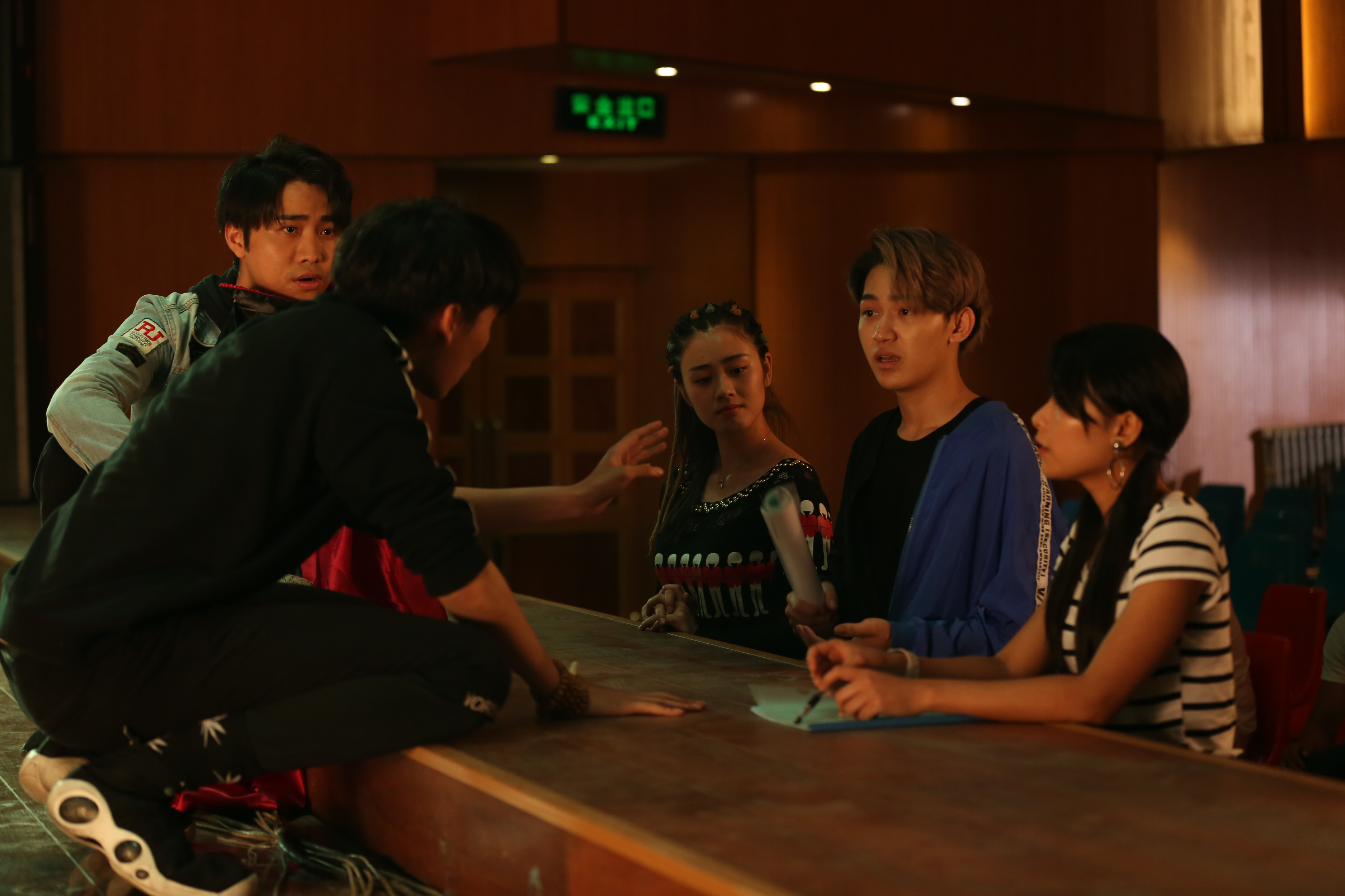 午夜废墟剧照的剧照