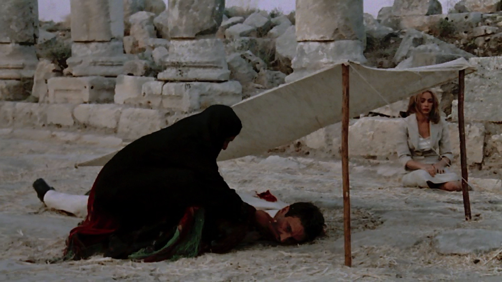 法国女人剧照的剧照