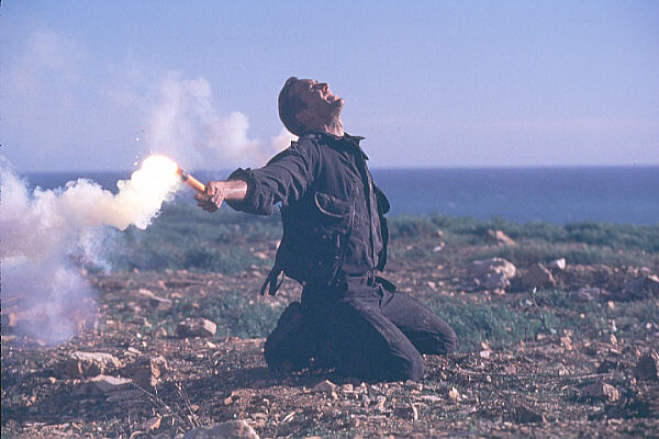 勇闯夺命岛剧照的剧照