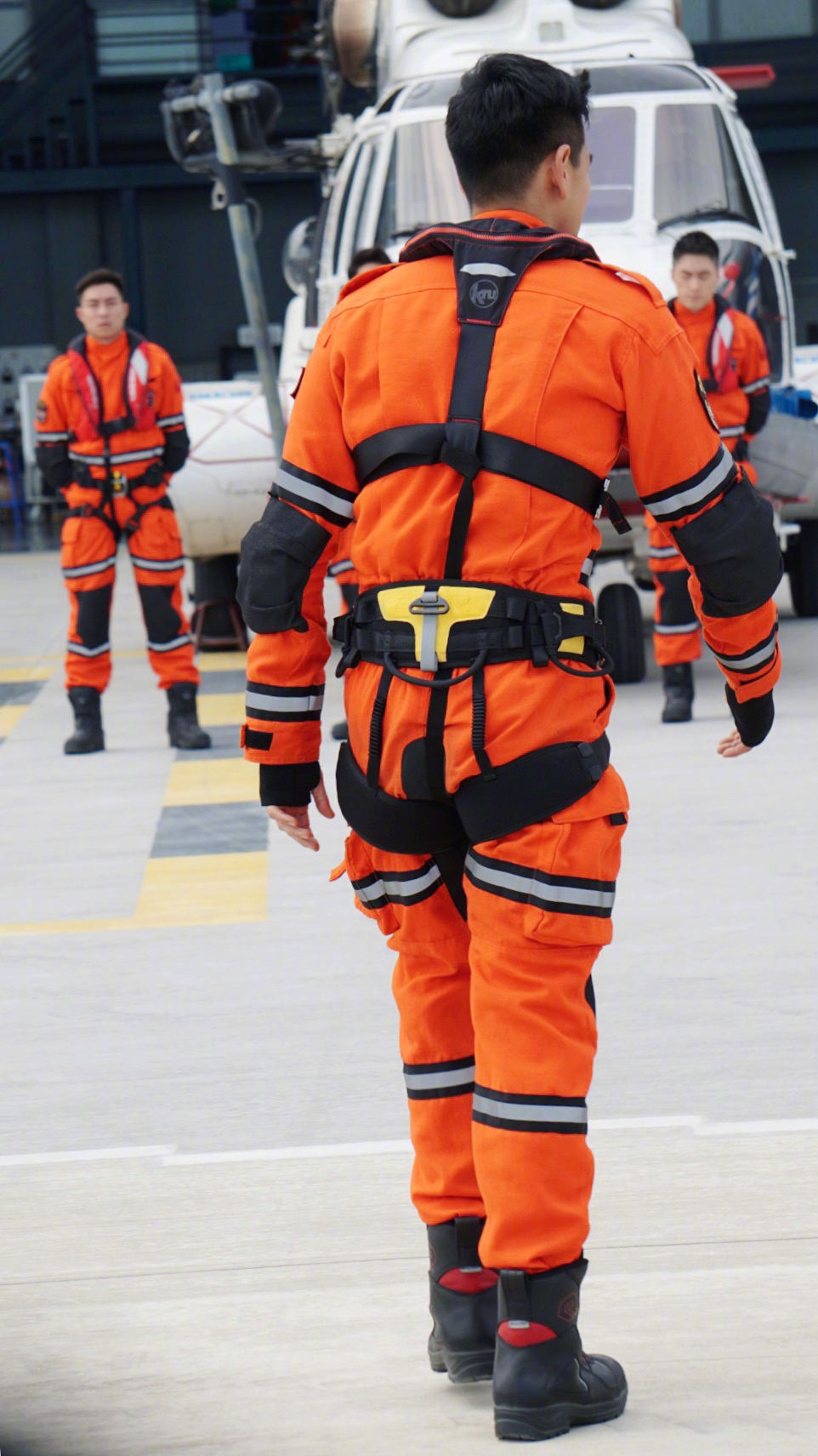 紧急救援剧照的剧照