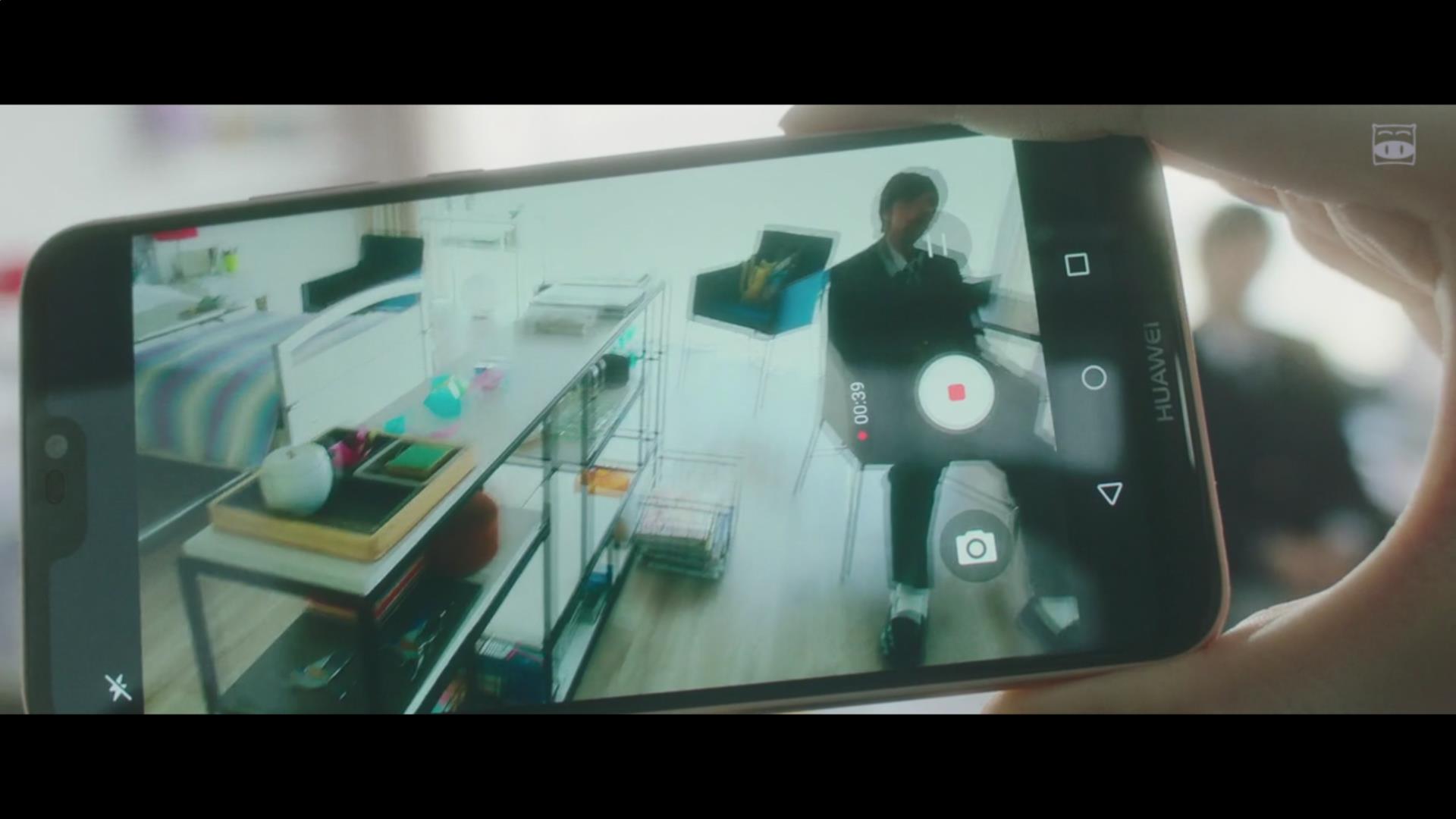 你在月夜里闪耀光辉剧照的剧照