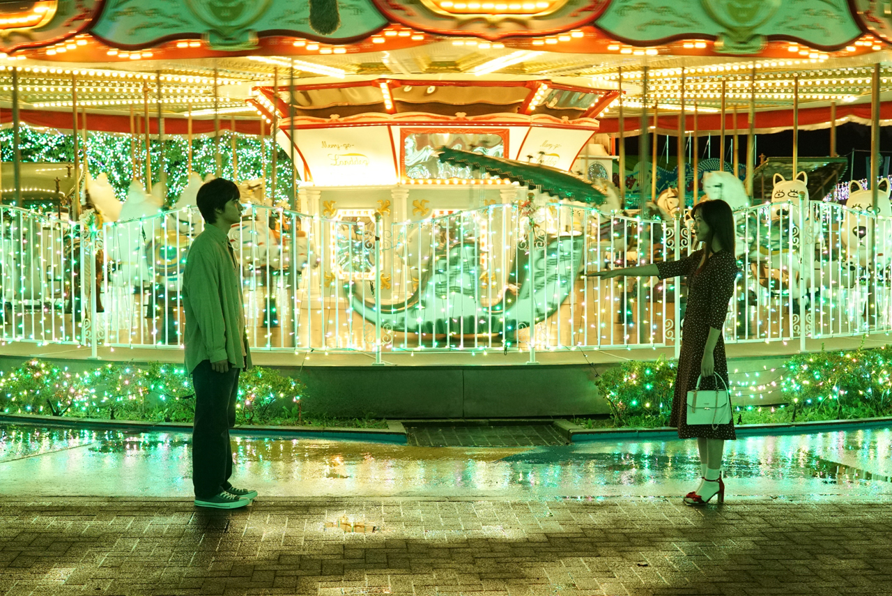 你在月夜里闪耀光辉剧照的剧照