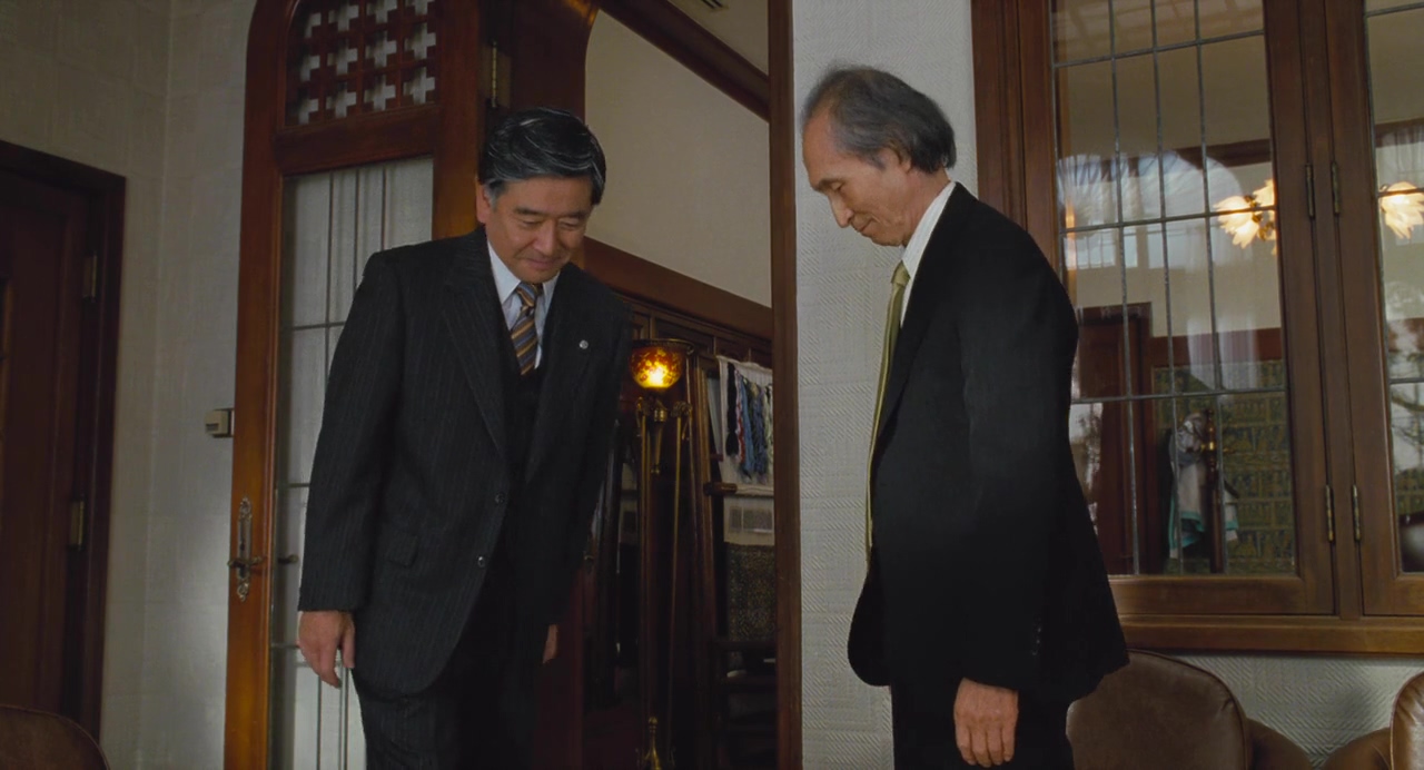 不沉的太阳剧照的剧照