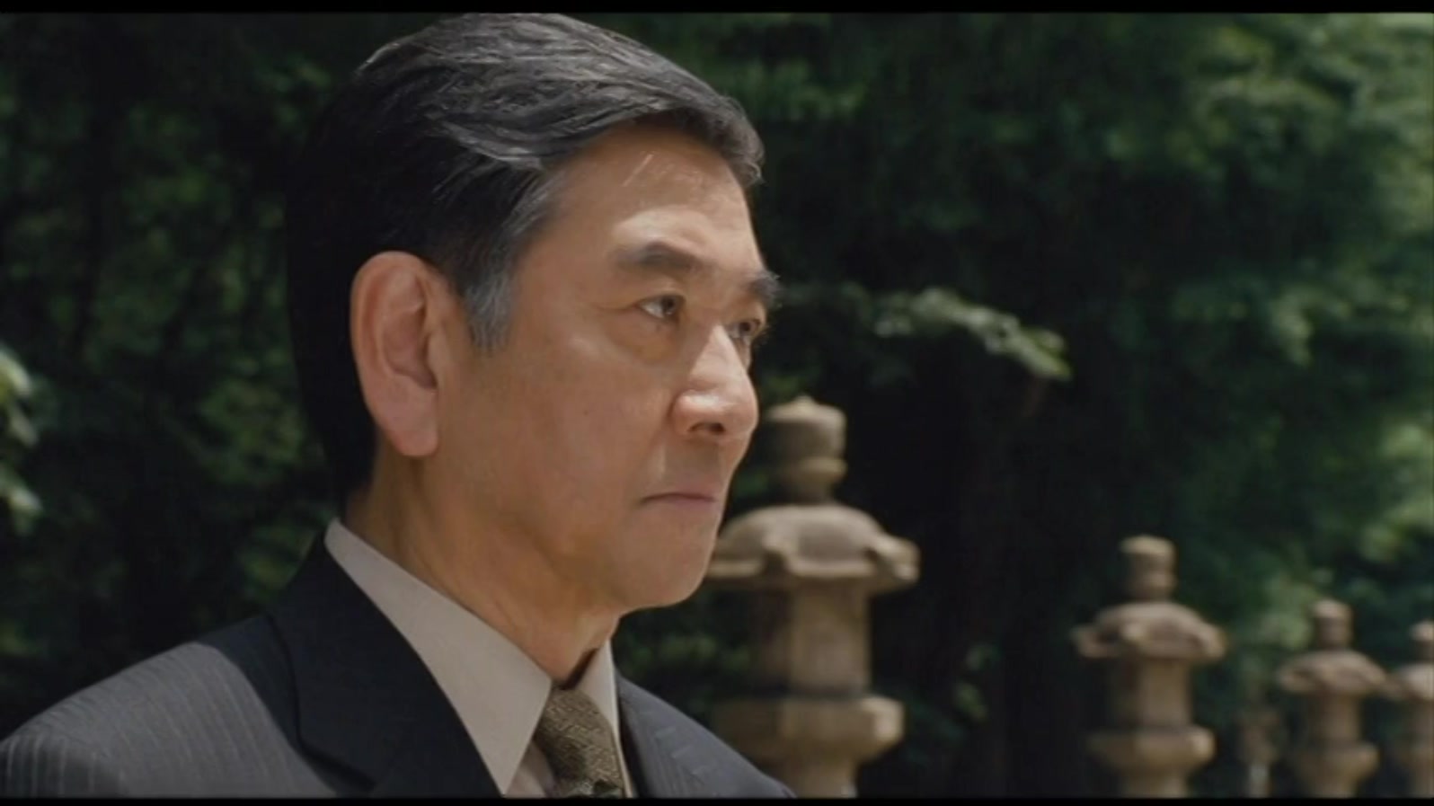 不沉的太阳剧照的剧照