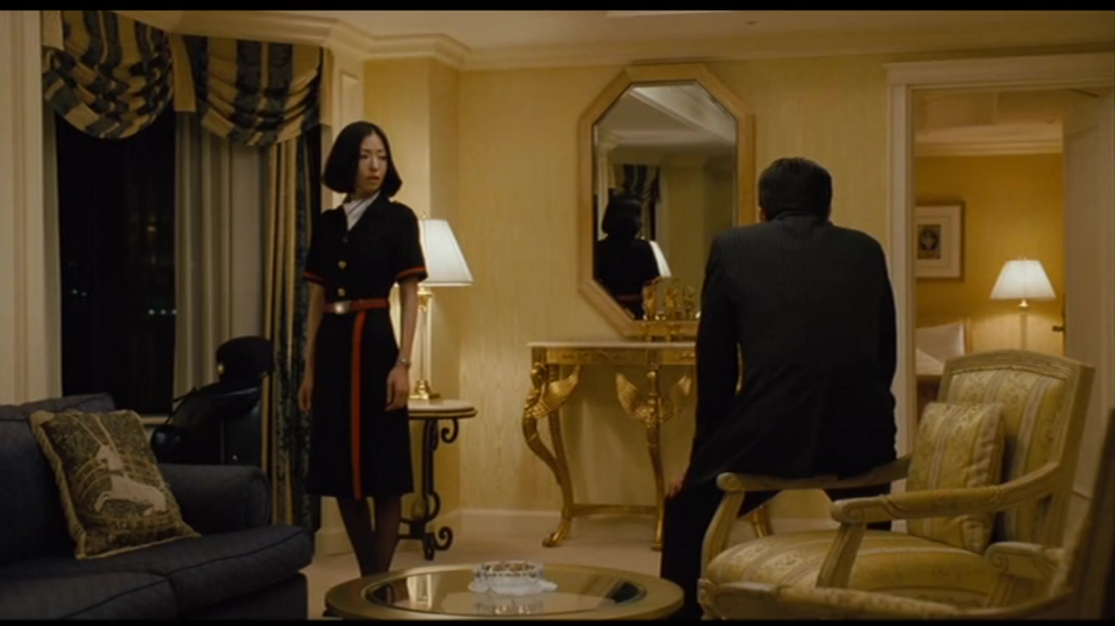 不沉的太阳剧照的剧照