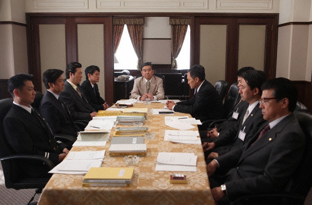 不沉的太阳剧照的剧照