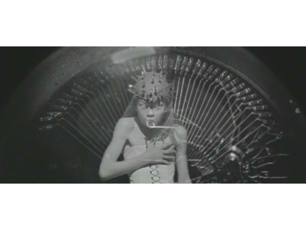 天线剧照的剧照