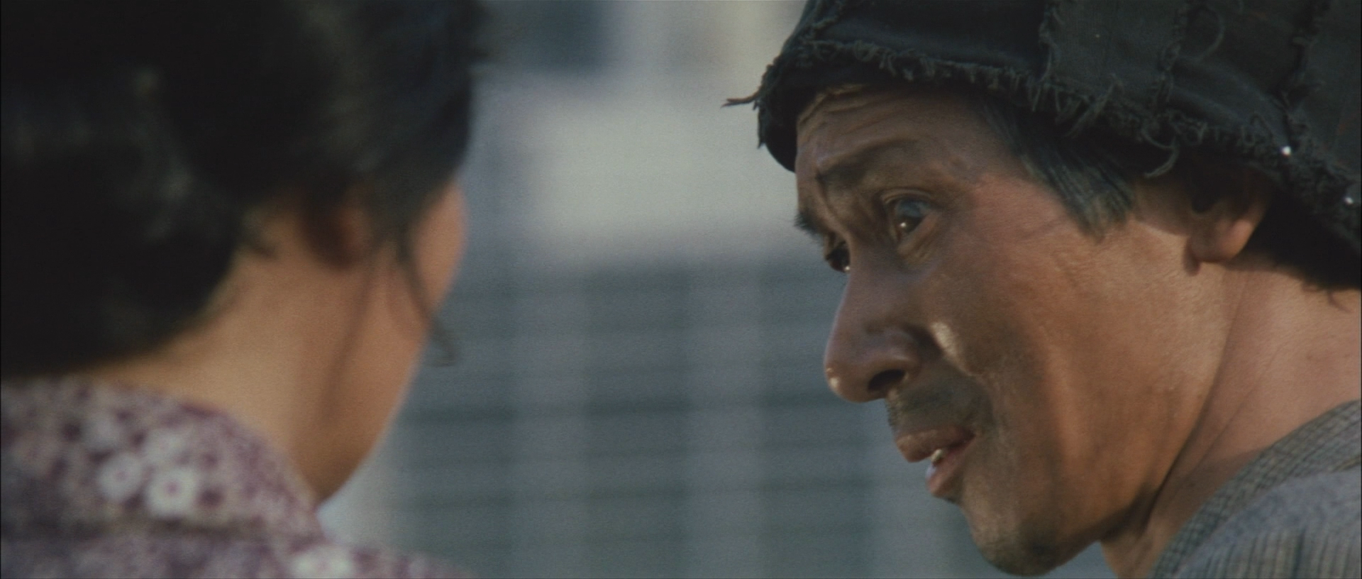 飘舞的军旗下剧照的剧照