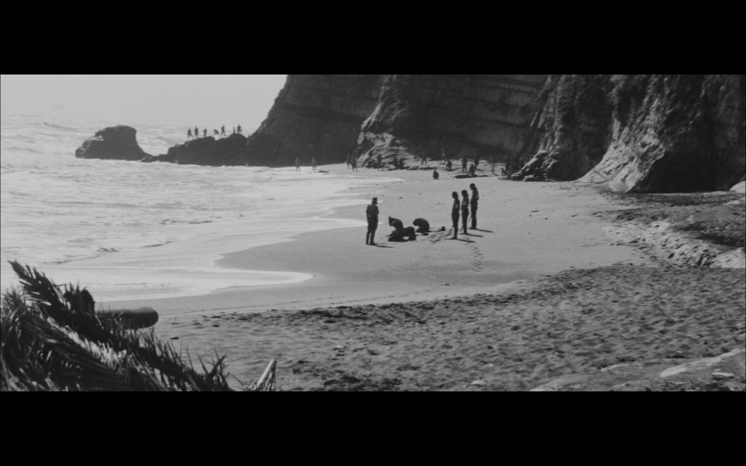 飘舞的军旗下剧照的剧照