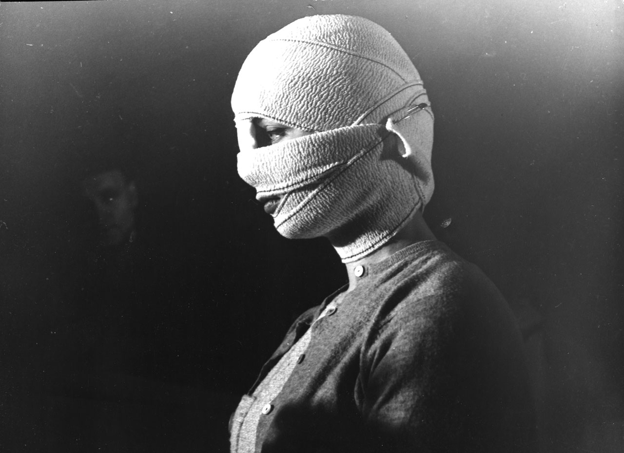 没有面孔的眼睛剧照的剧照