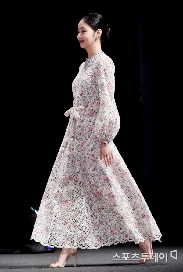 柳烈的音乐专辑剧照的剧照