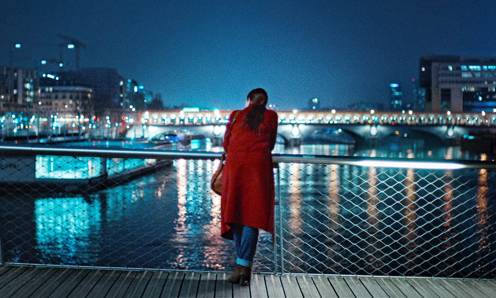 年轻女子剧照的剧照