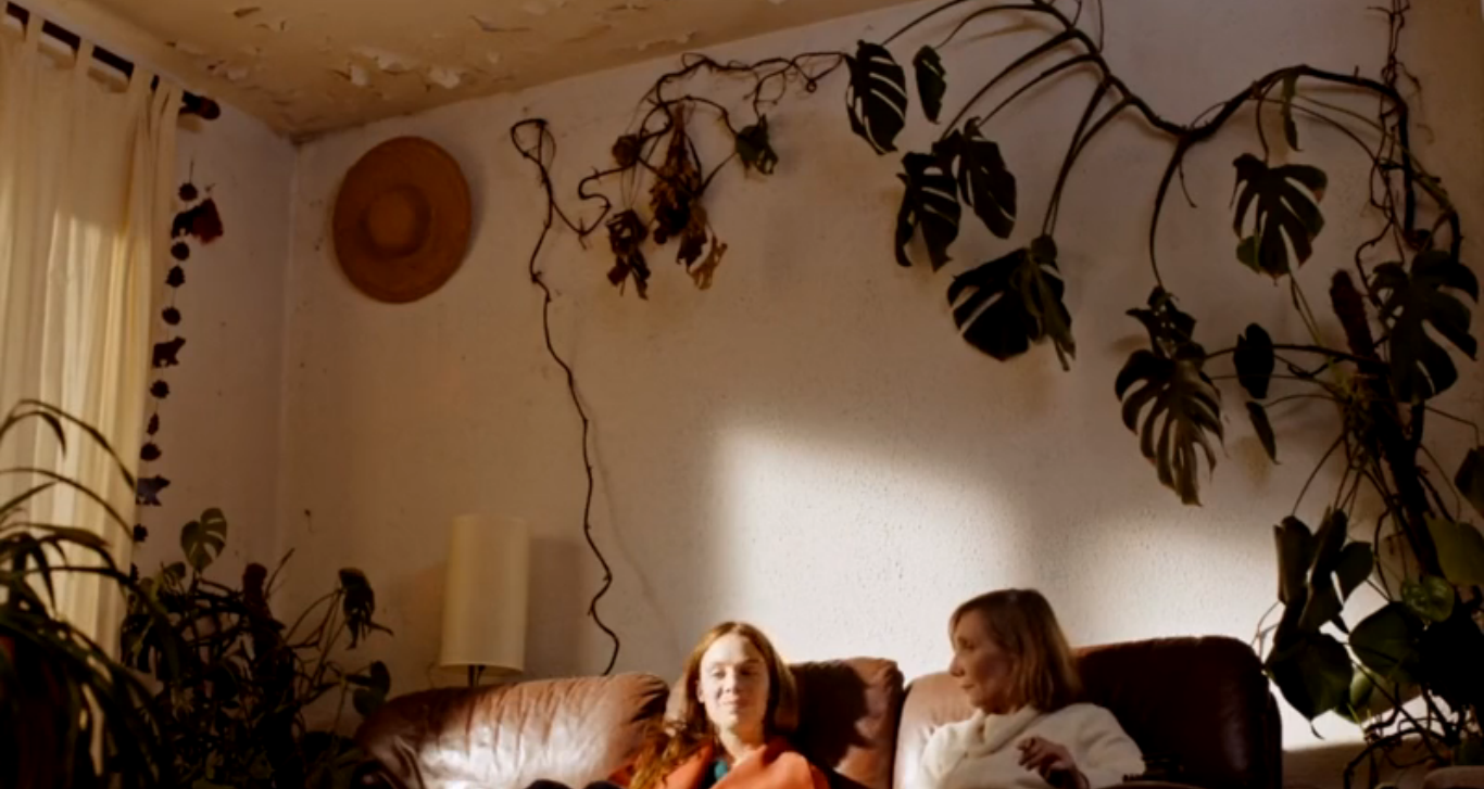 年轻女子剧照的剧照