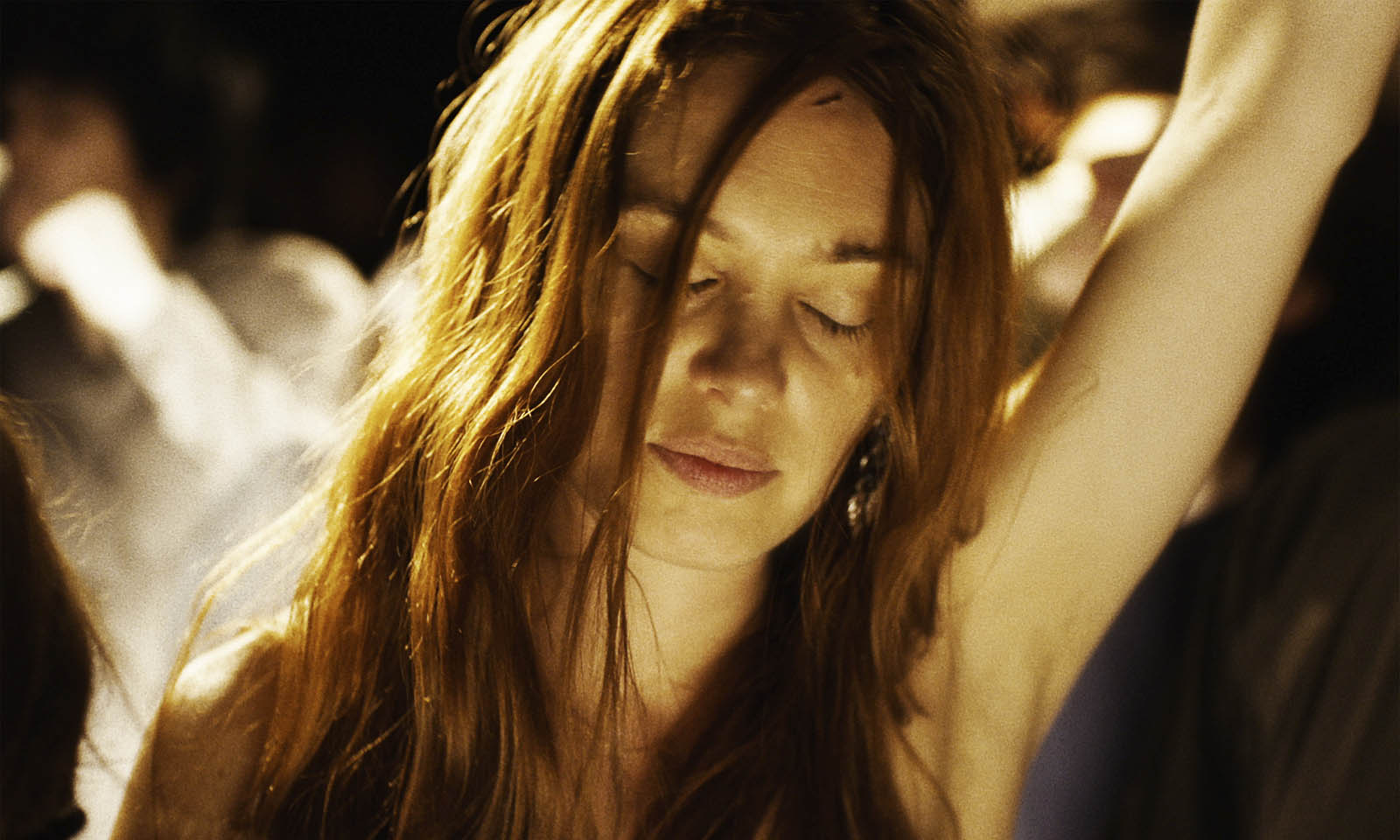 年轻女子剧照的剧照