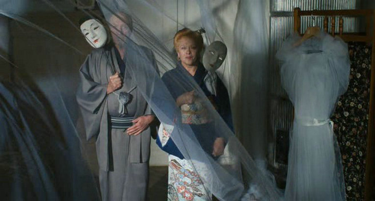 一个半房间，或回到祖国的感伤旅行剧照的剧照