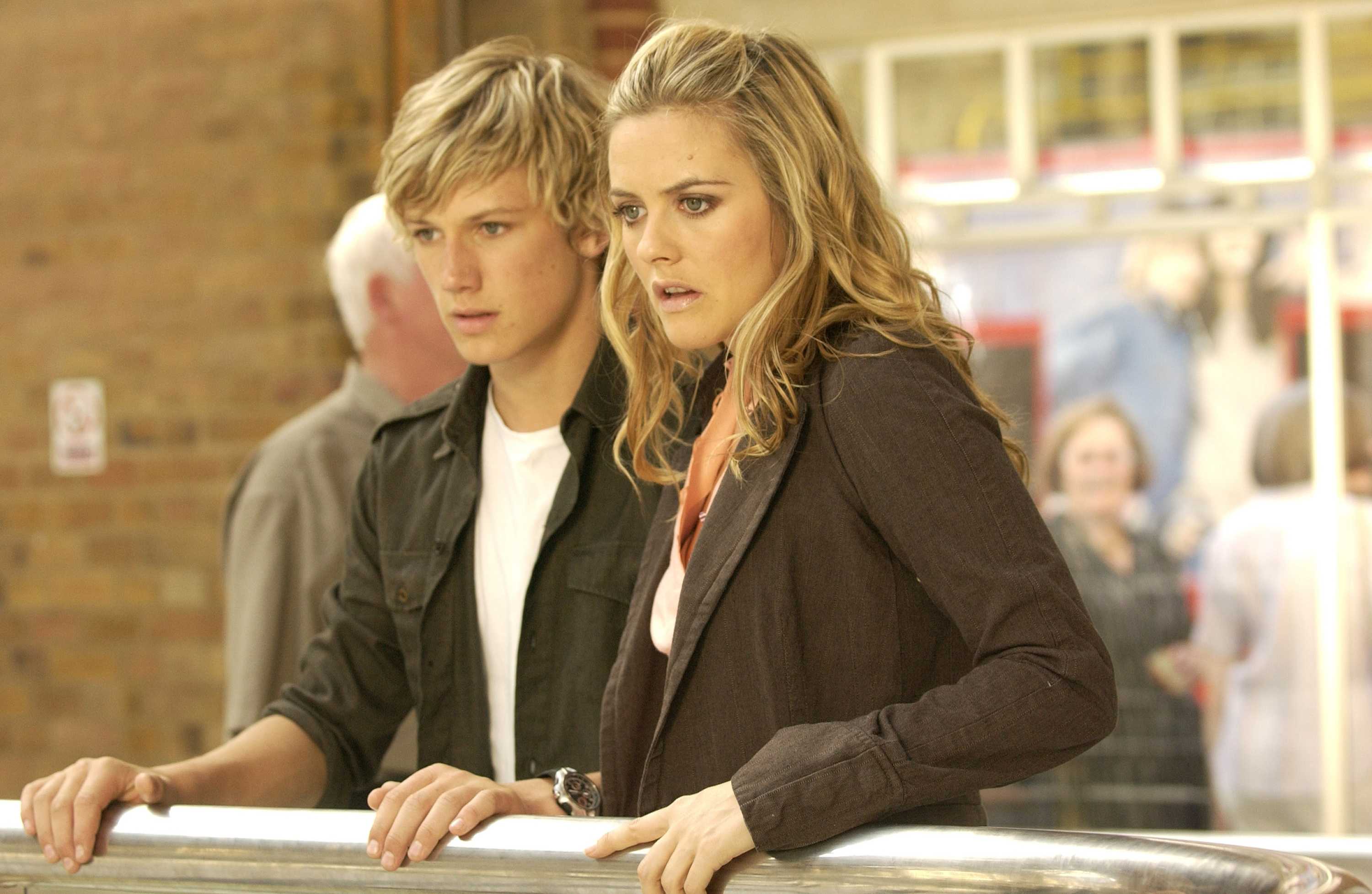 风暴突击者剧照的剧照